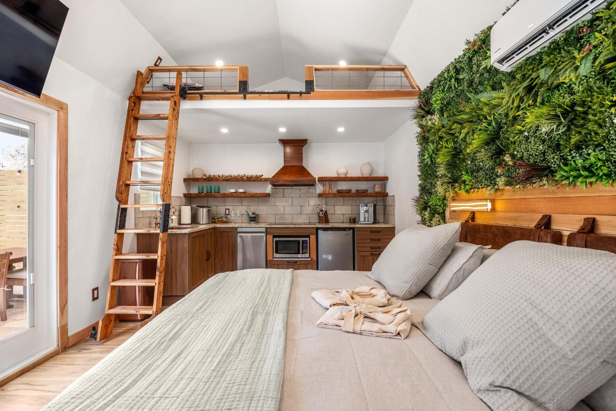 Romantic Luxury Retreat Hot Cold Pool & Sauna Wimberley Exteriér fotografie